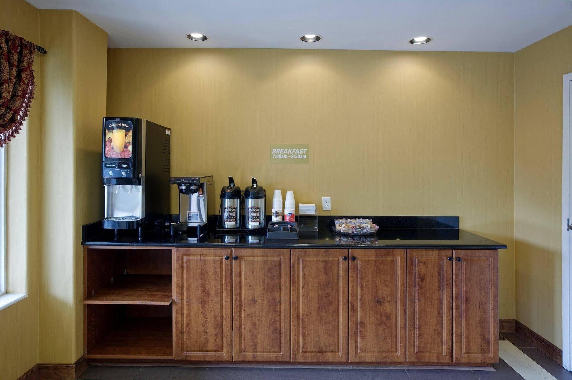Americas Best Value Inn - Мейблтон Екстер'єр фото